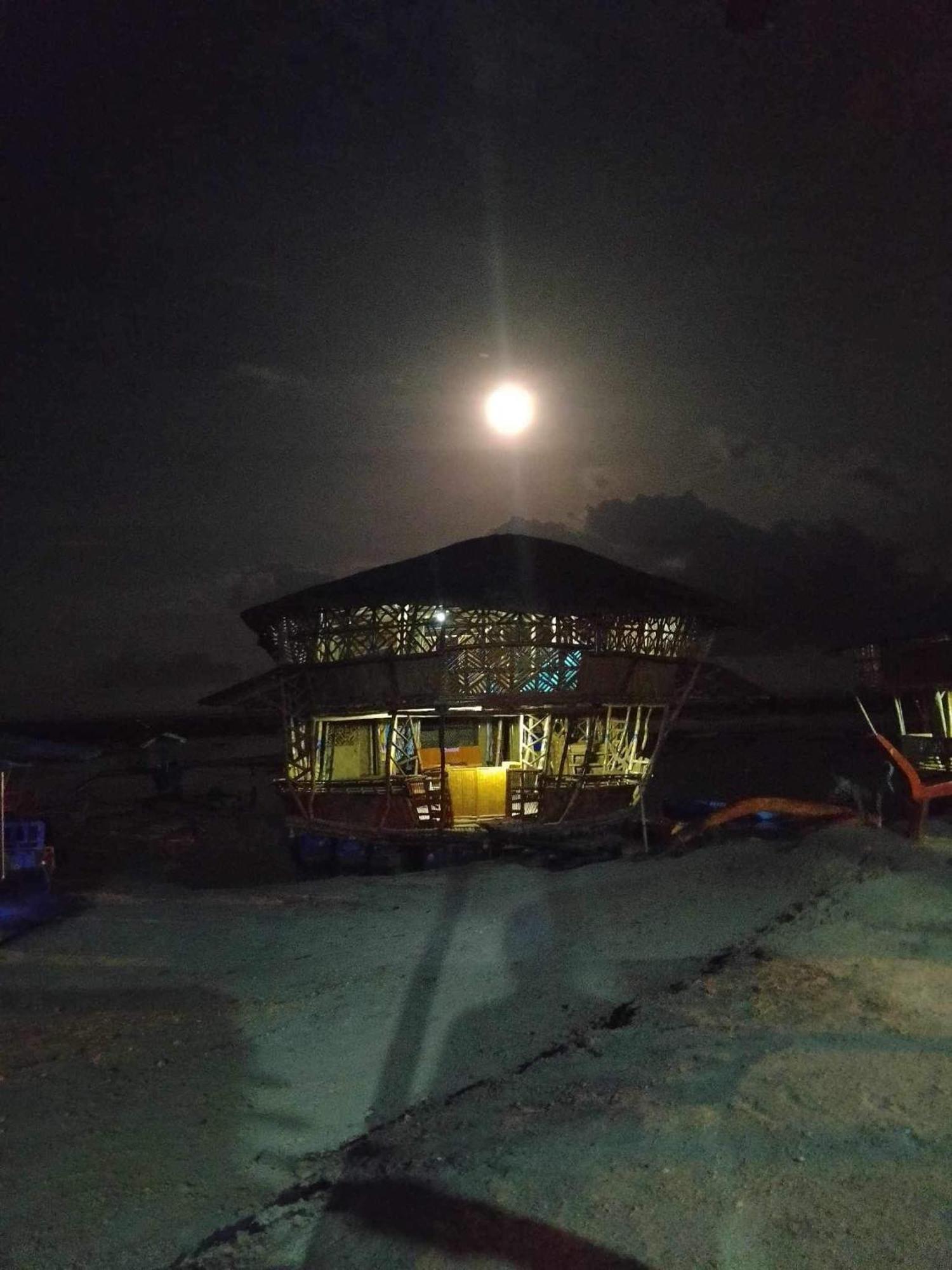 Bamboo Nest Beachfront Пуэрто-Принцеса Экстерьер фото