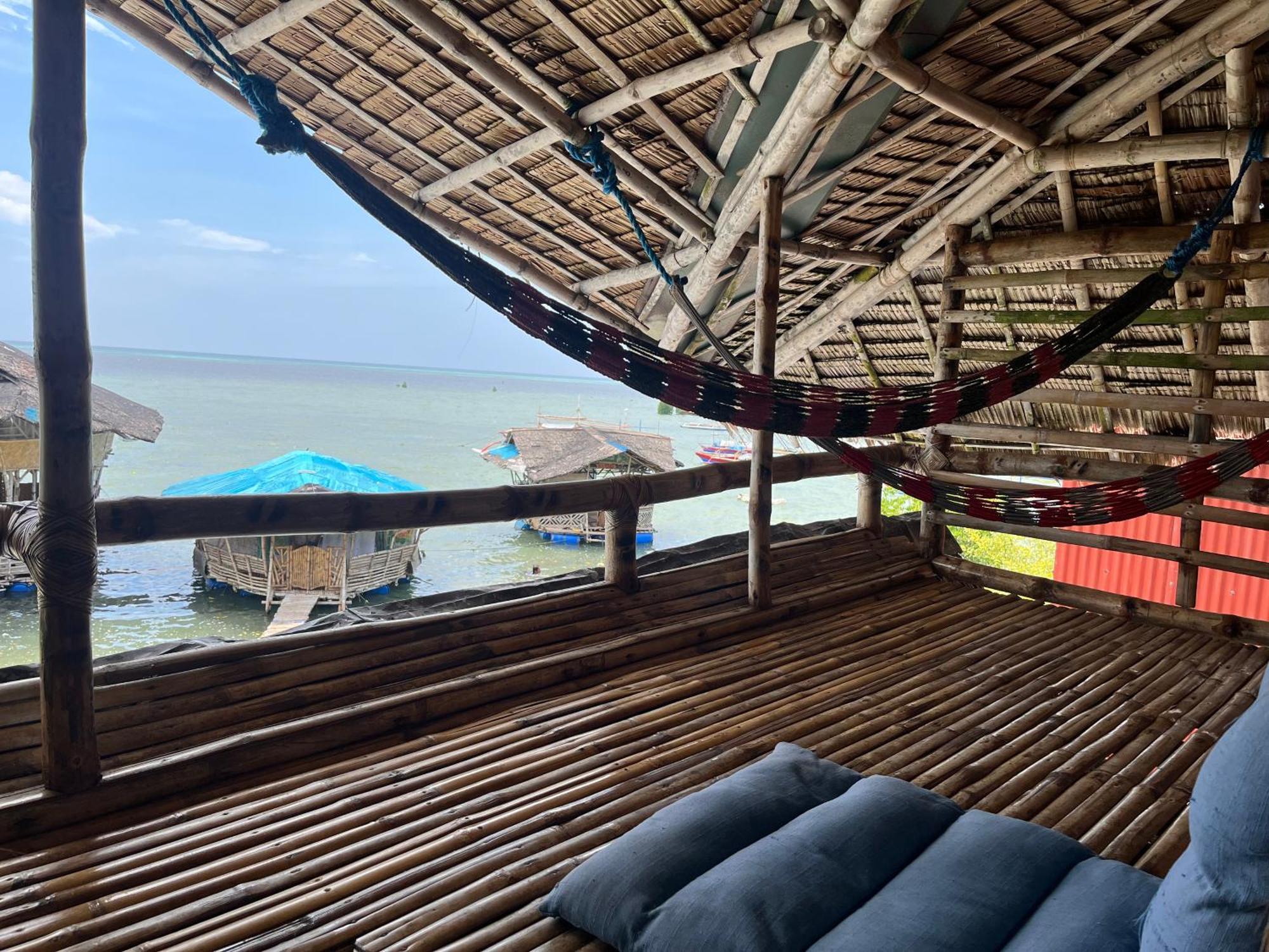 Bamboo Nest Beachfront Пуэрто-Принцеса Экстерьер фото