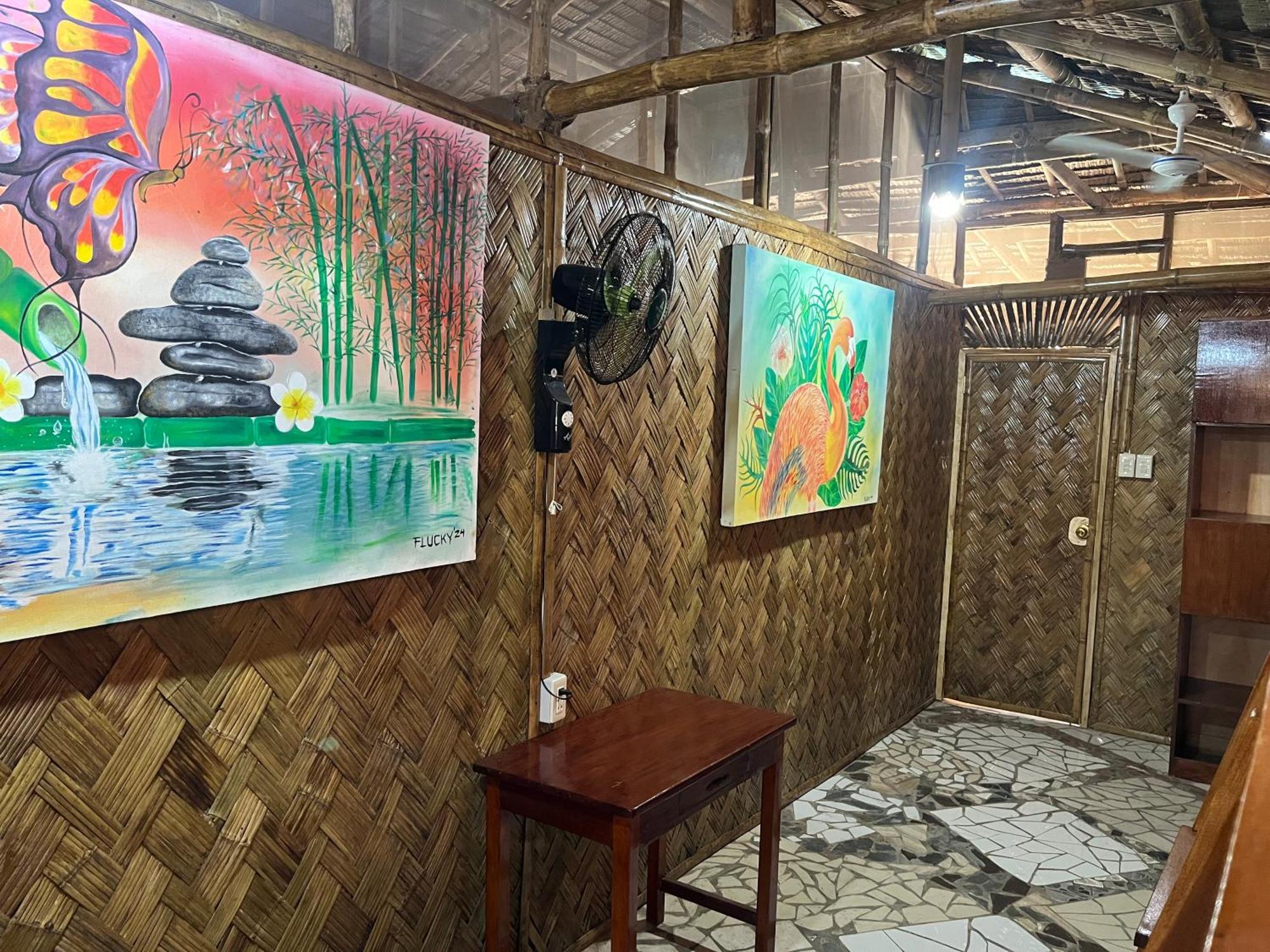 Bamboo Nest Beachfront Пуэрто-Принцеса Экстерьер фото