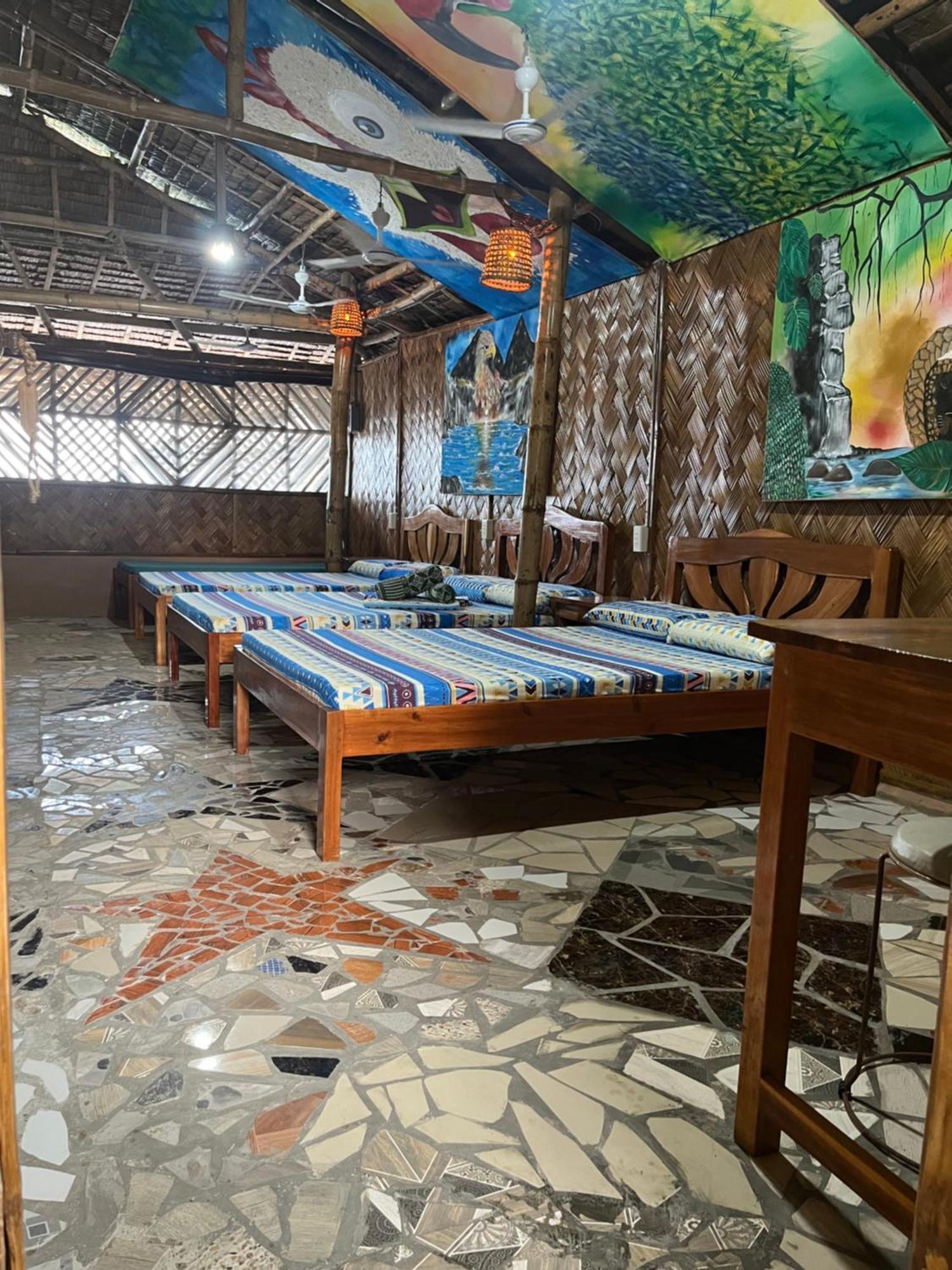 Bamboo Nest Beachfront Пуэрто-Принцеса Экстерьер фото