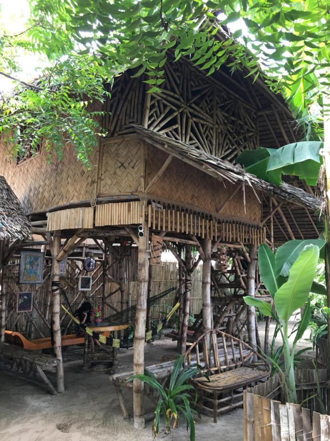 Bamboo Nest Beachfront Пуэрто-Принцеса Экстерьер фото